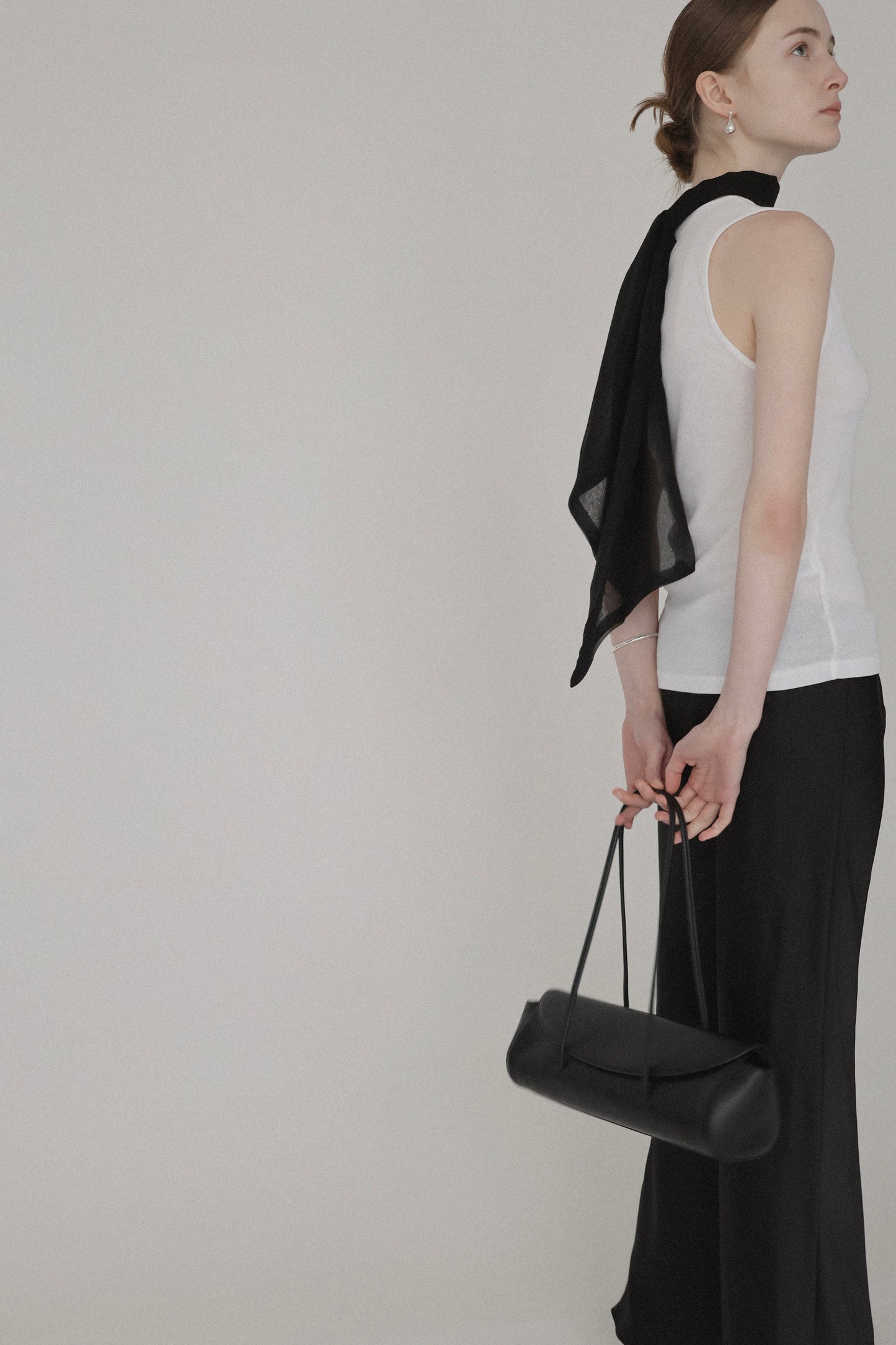 silky long scarf ( black )
