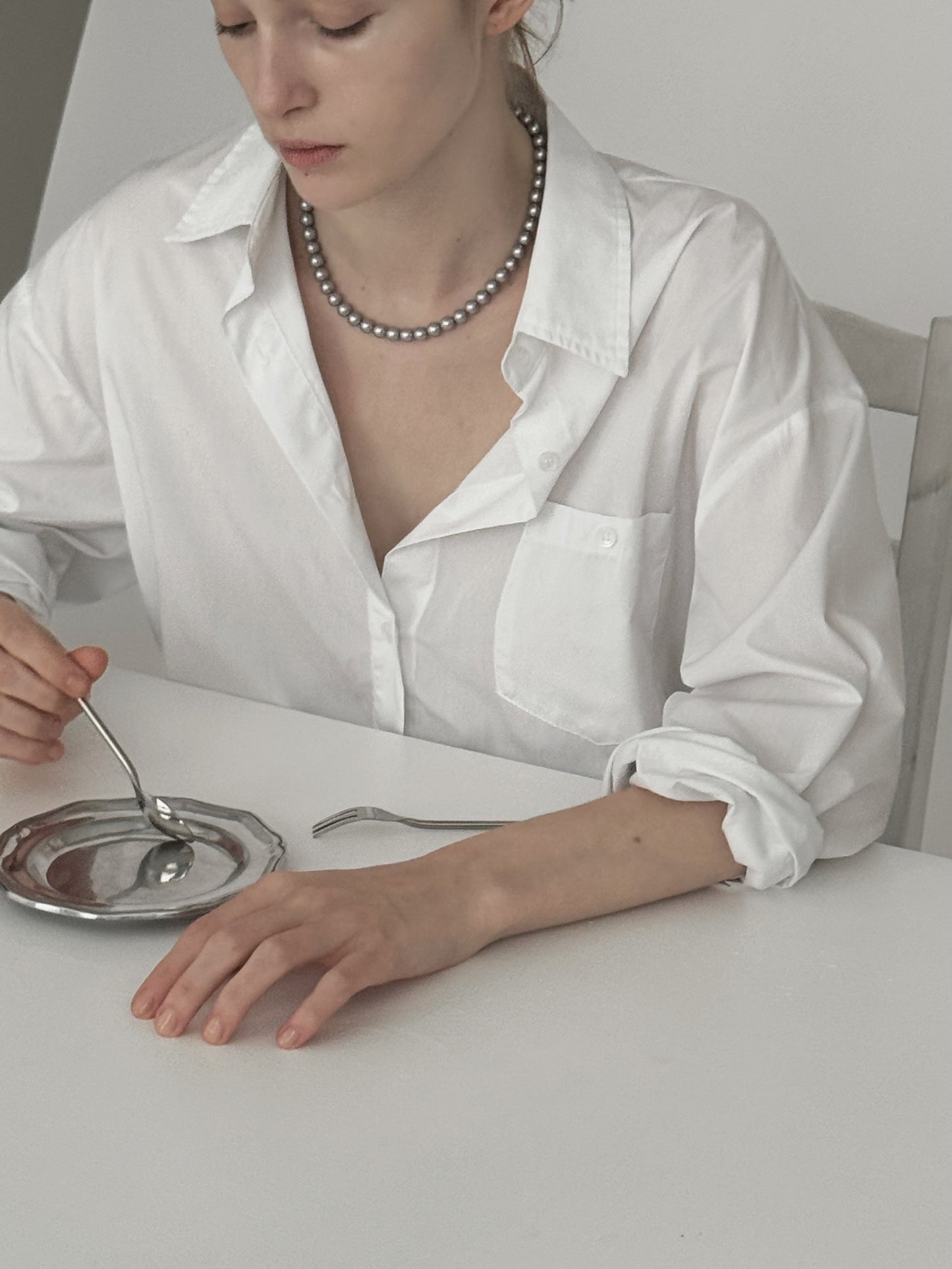 grey pearl necklace