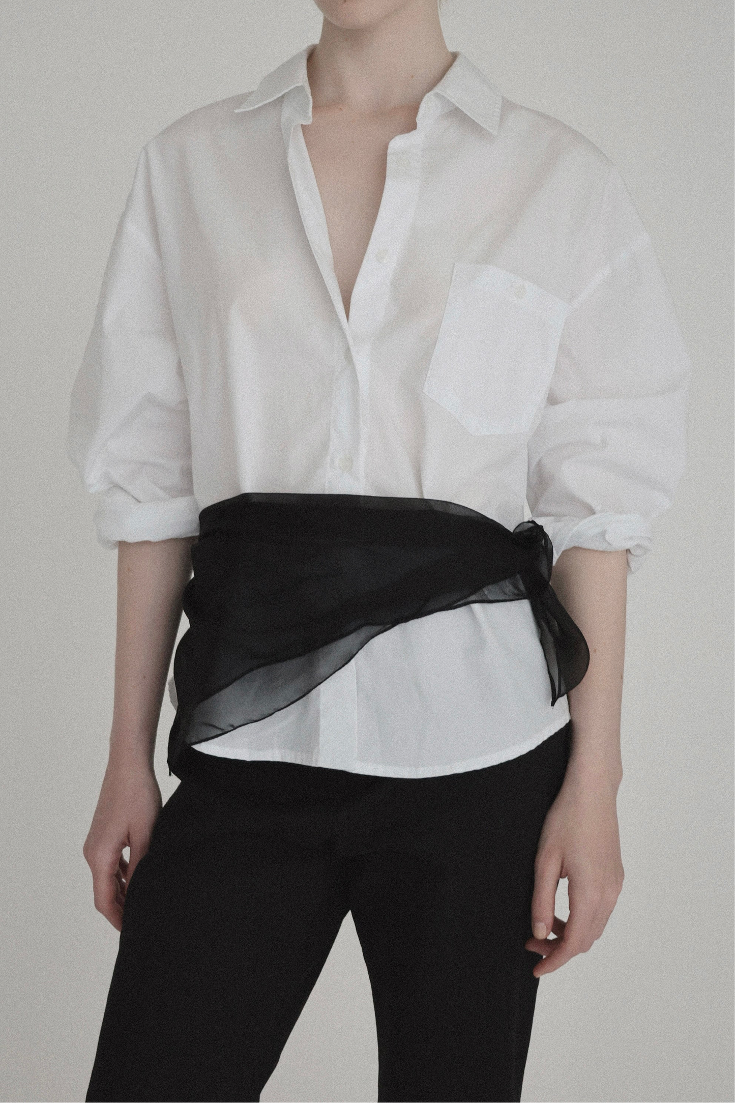 silky square scarf ( black )