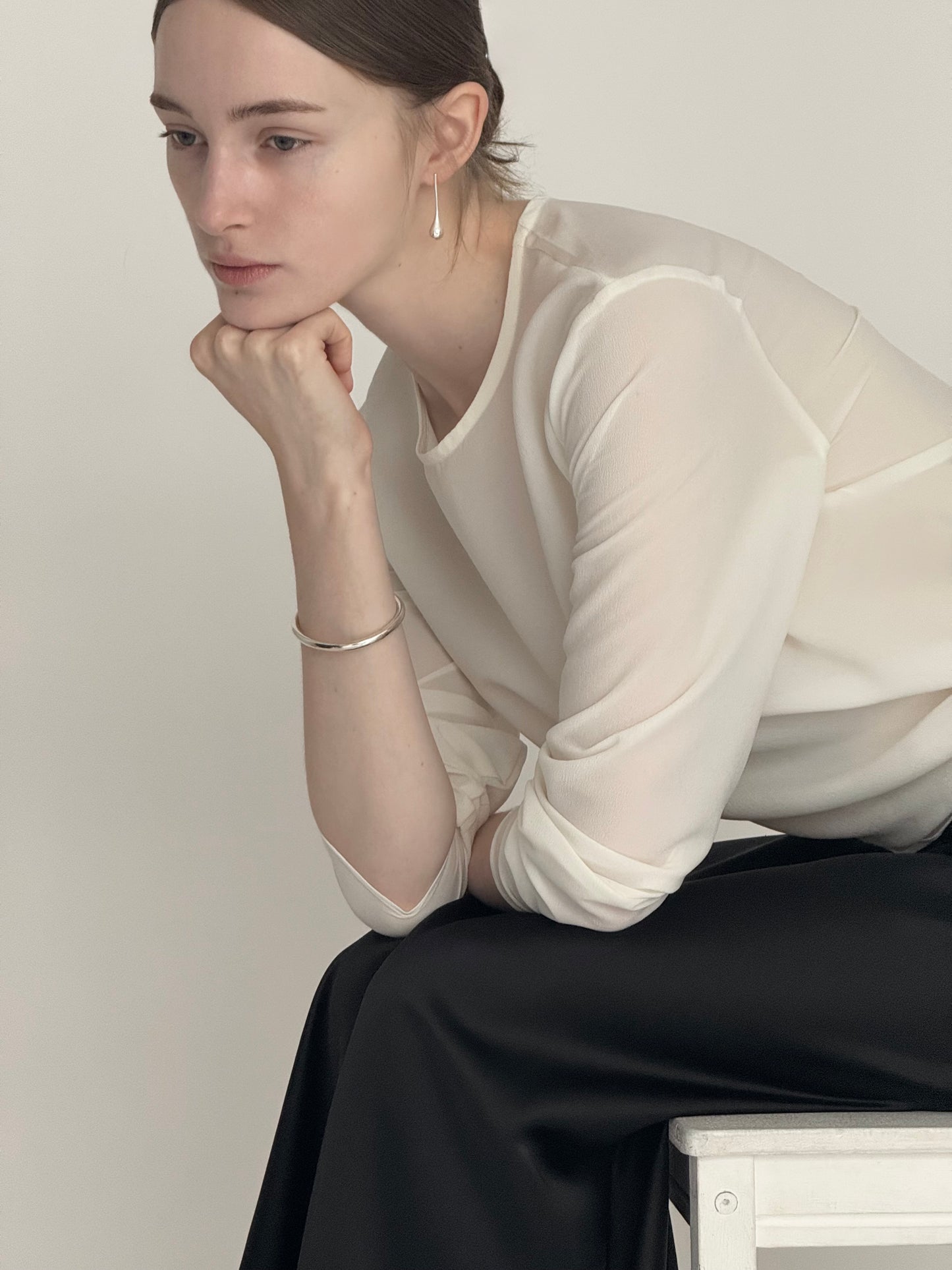 classical bold bangle