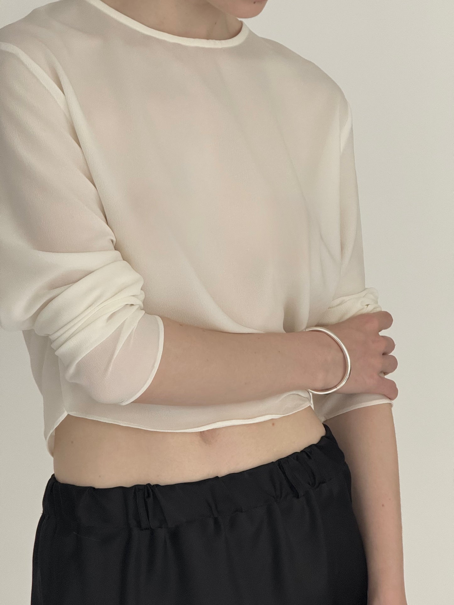 classical bold bangle
