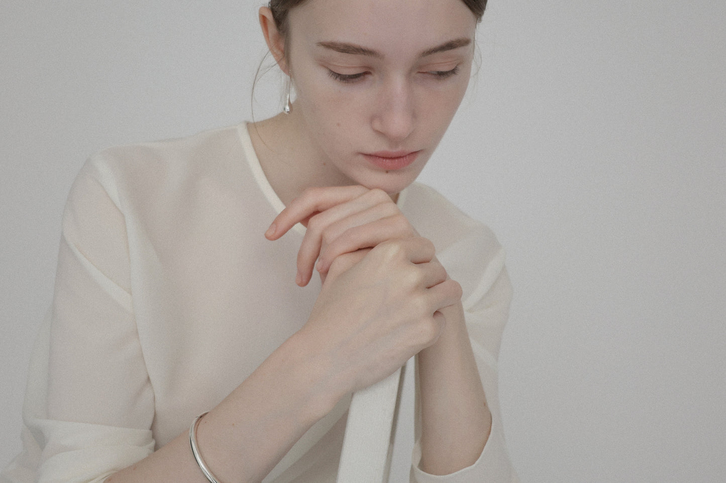 classical bold bangle