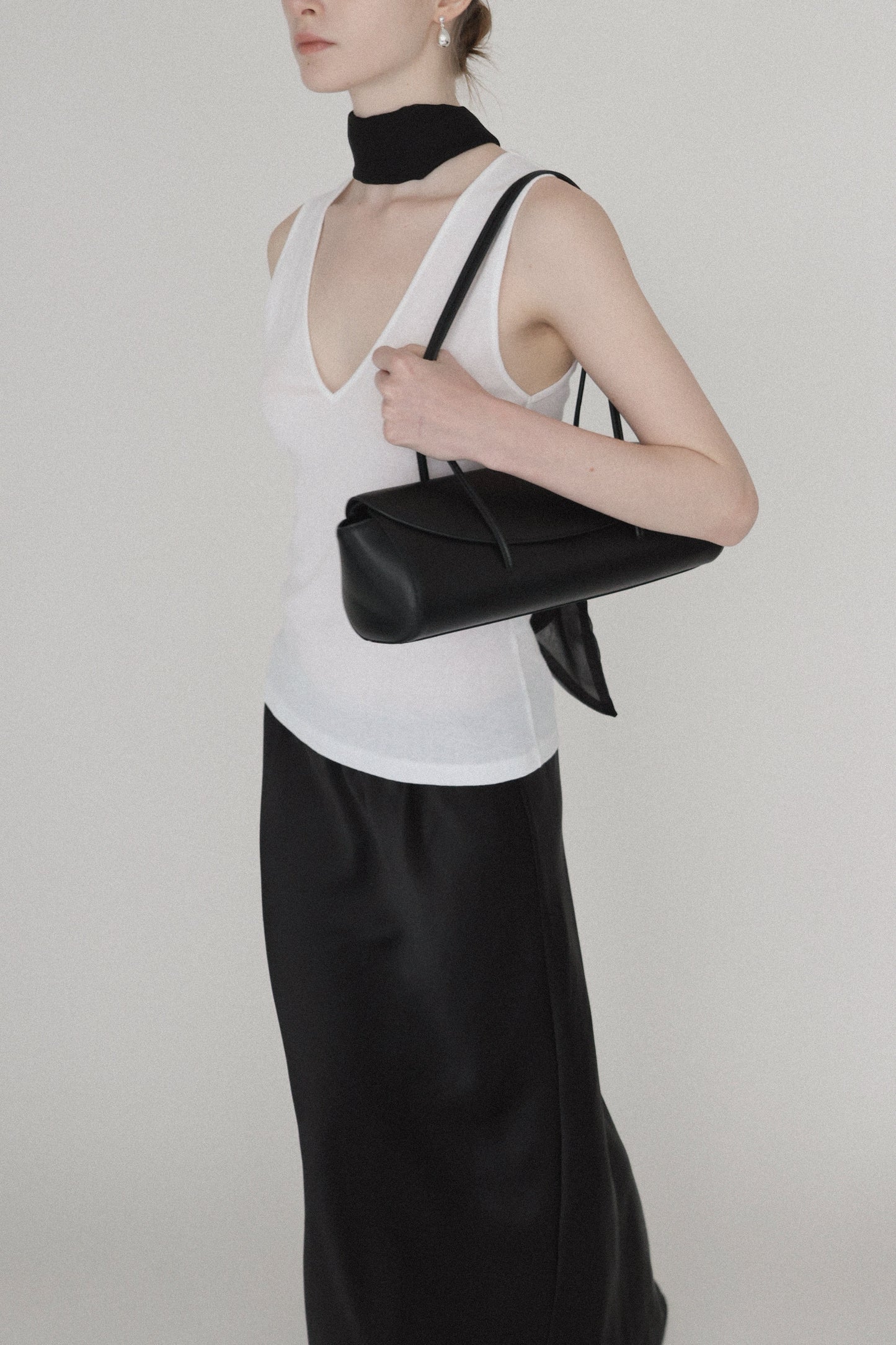 bucket bag