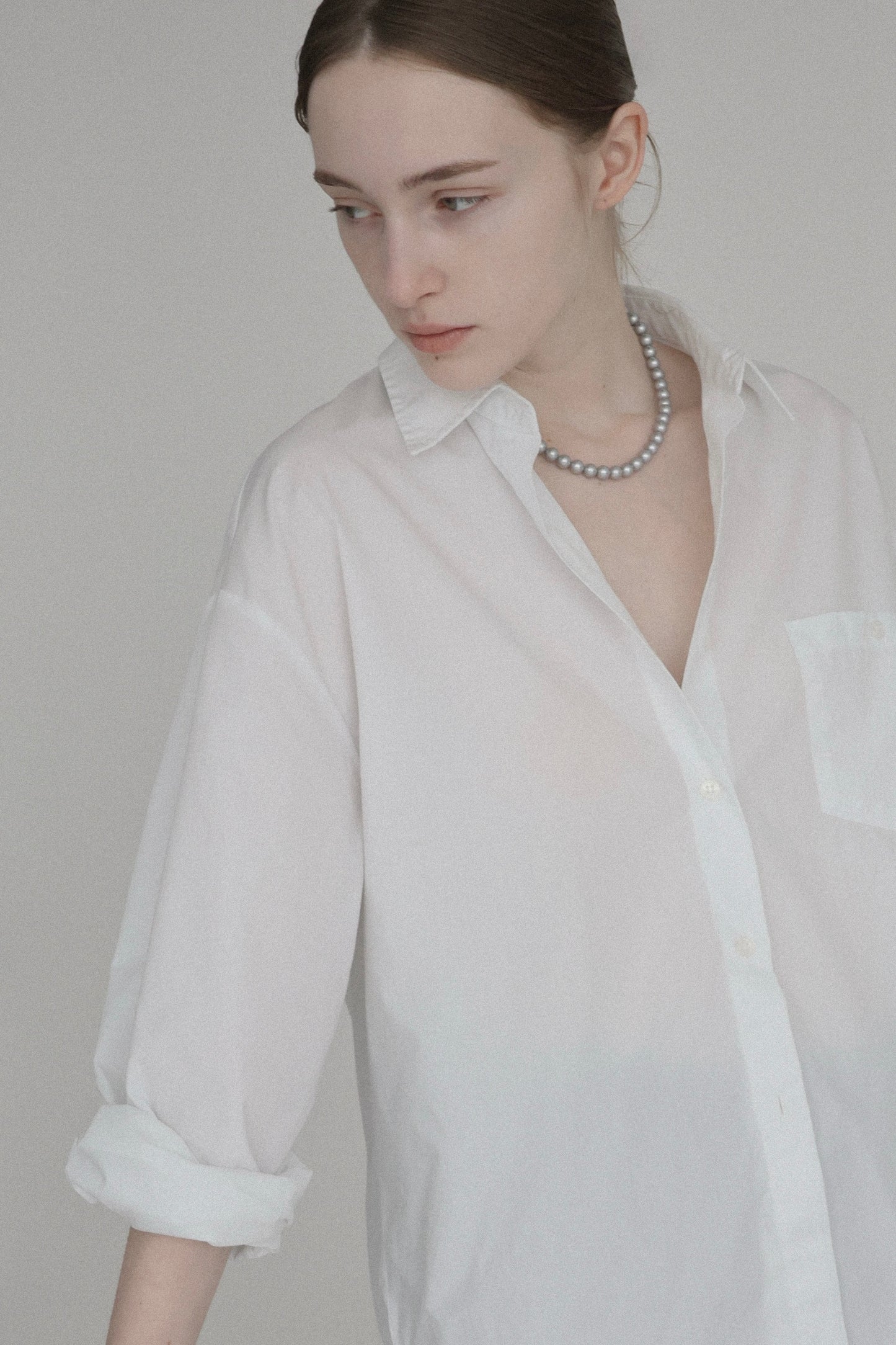 grey pearl necklace