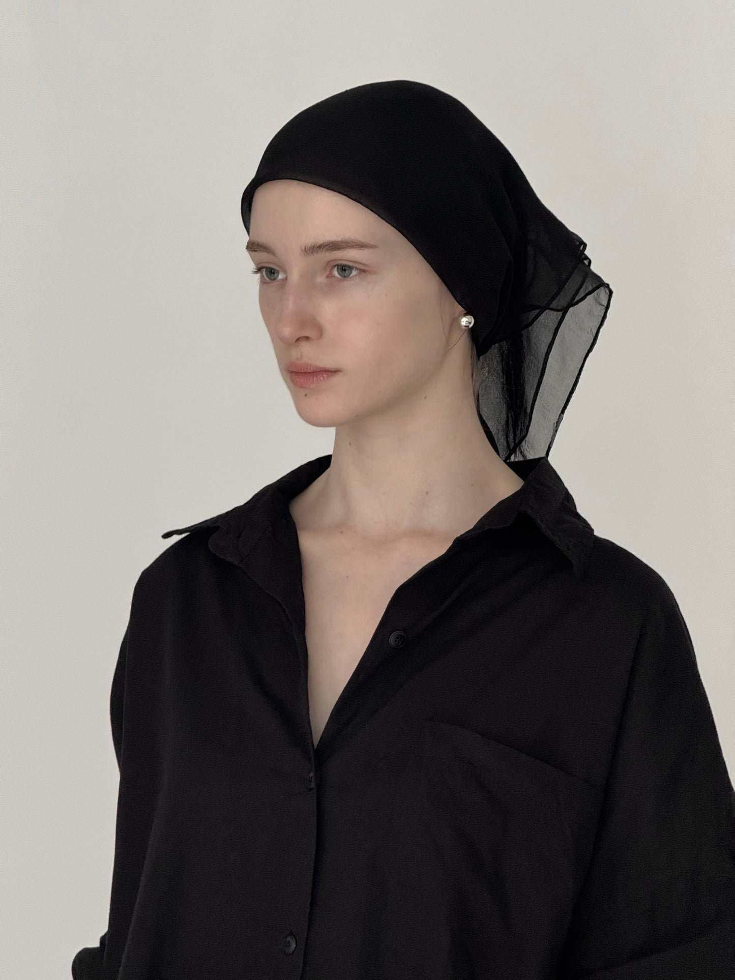 silky square scarf ( black )