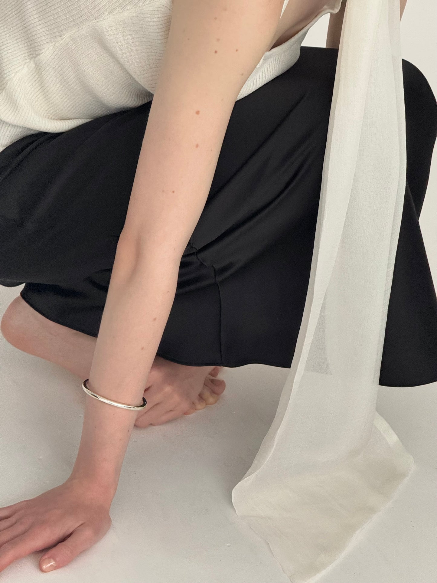 classical bold bangle