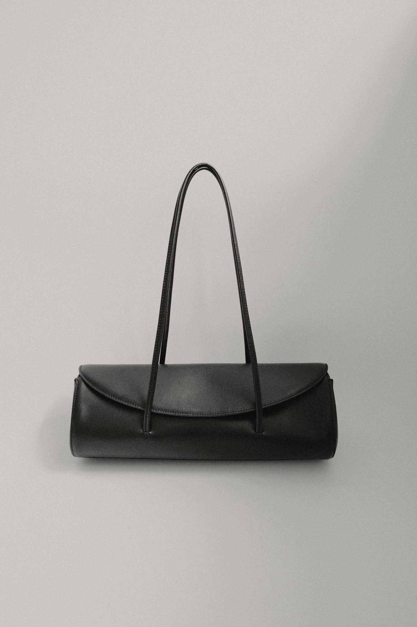 bucket bag