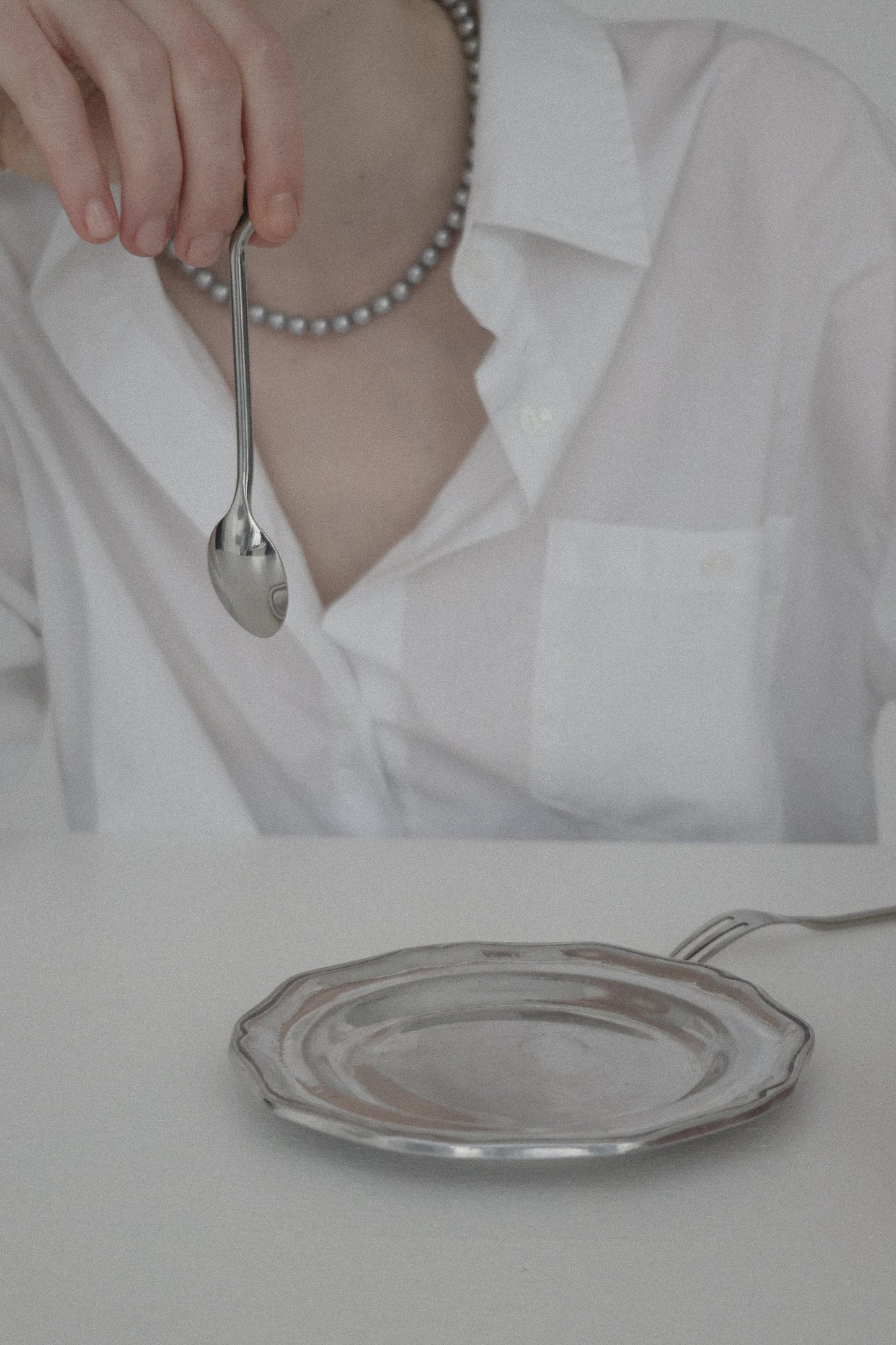 grey pearl necklace