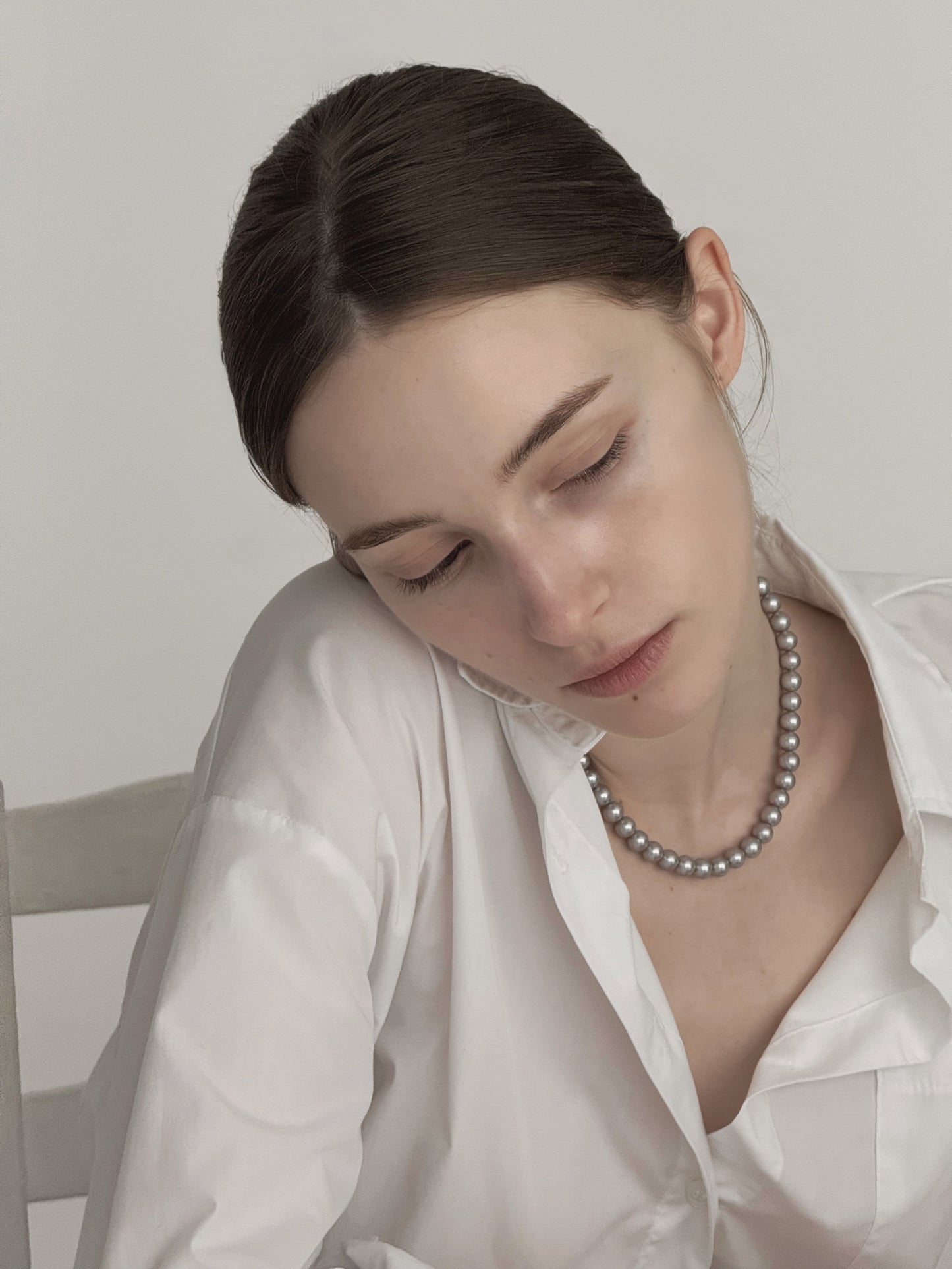 grey pearl necklace