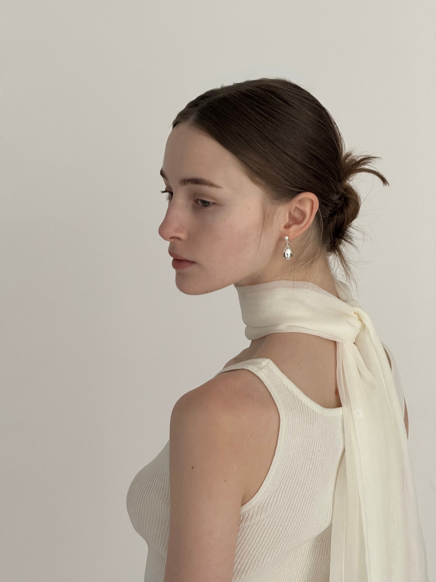 silky long scarf ( ivory )
