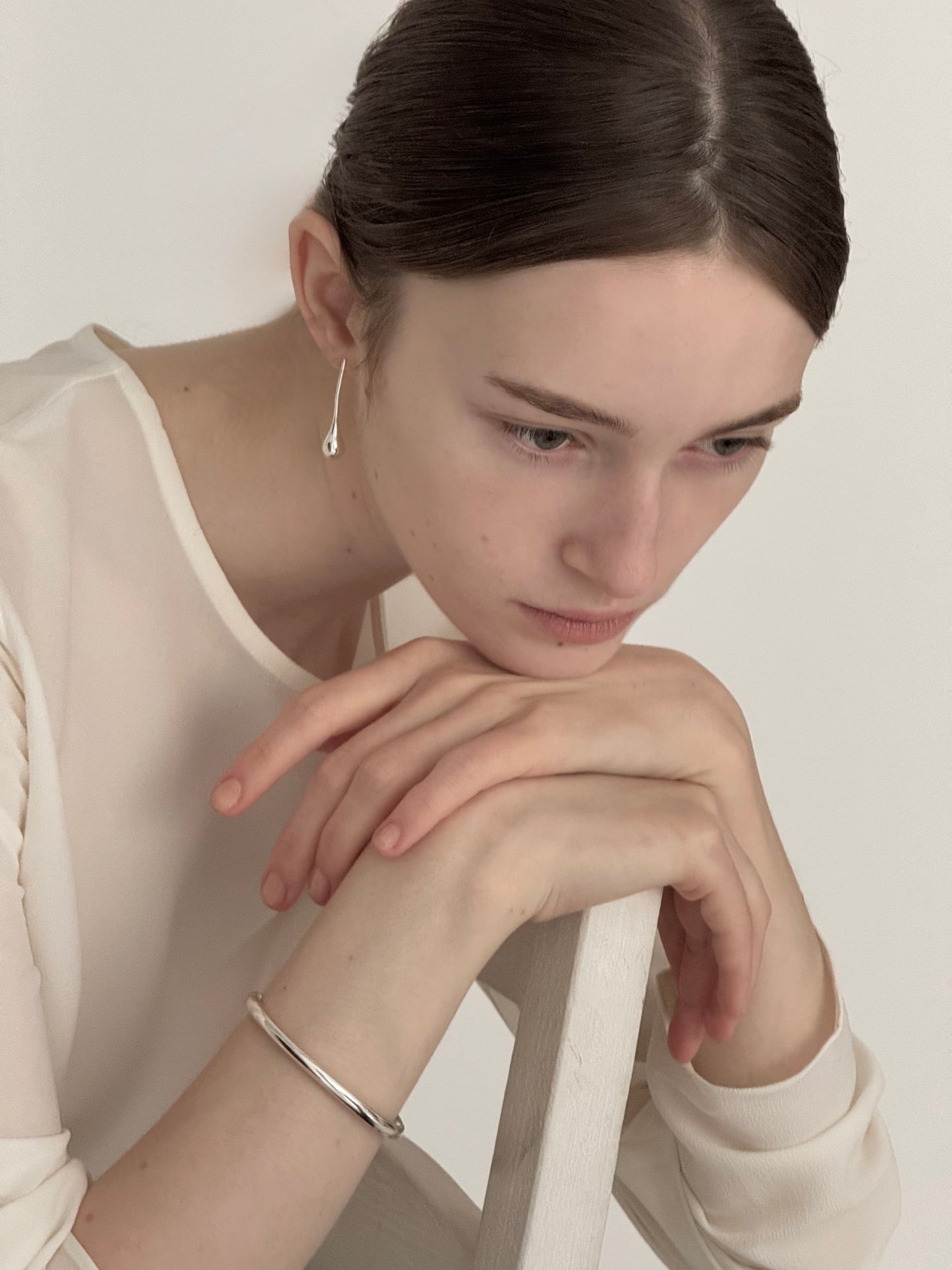 classical bold bangle