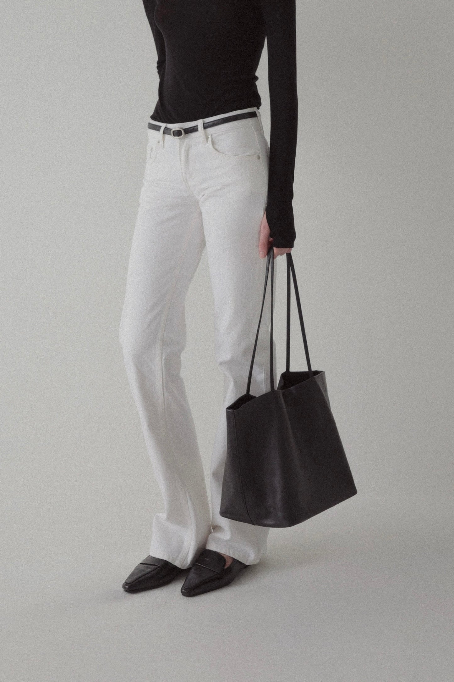 pointed toe classic loafer