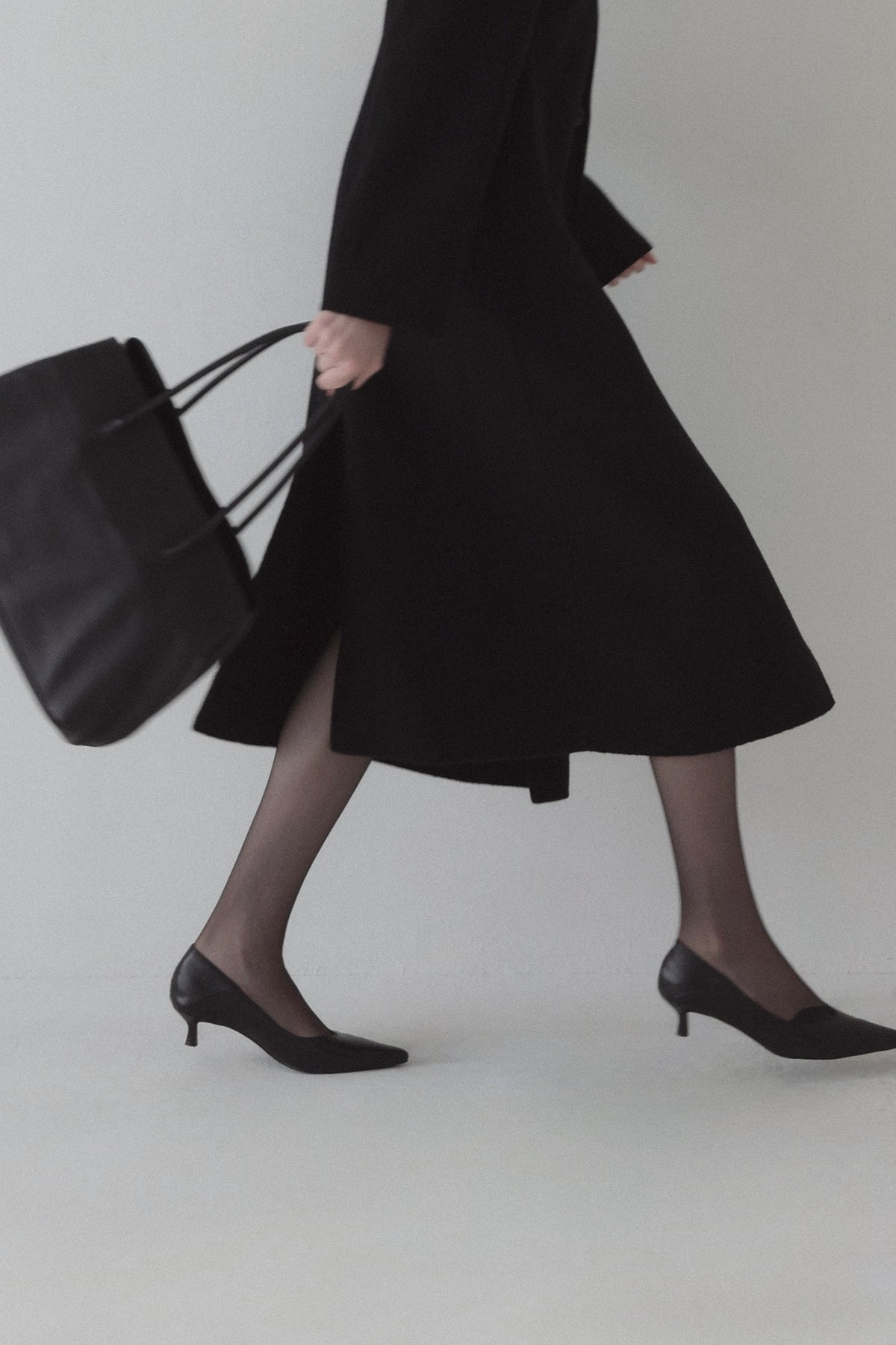 vaste leather bag