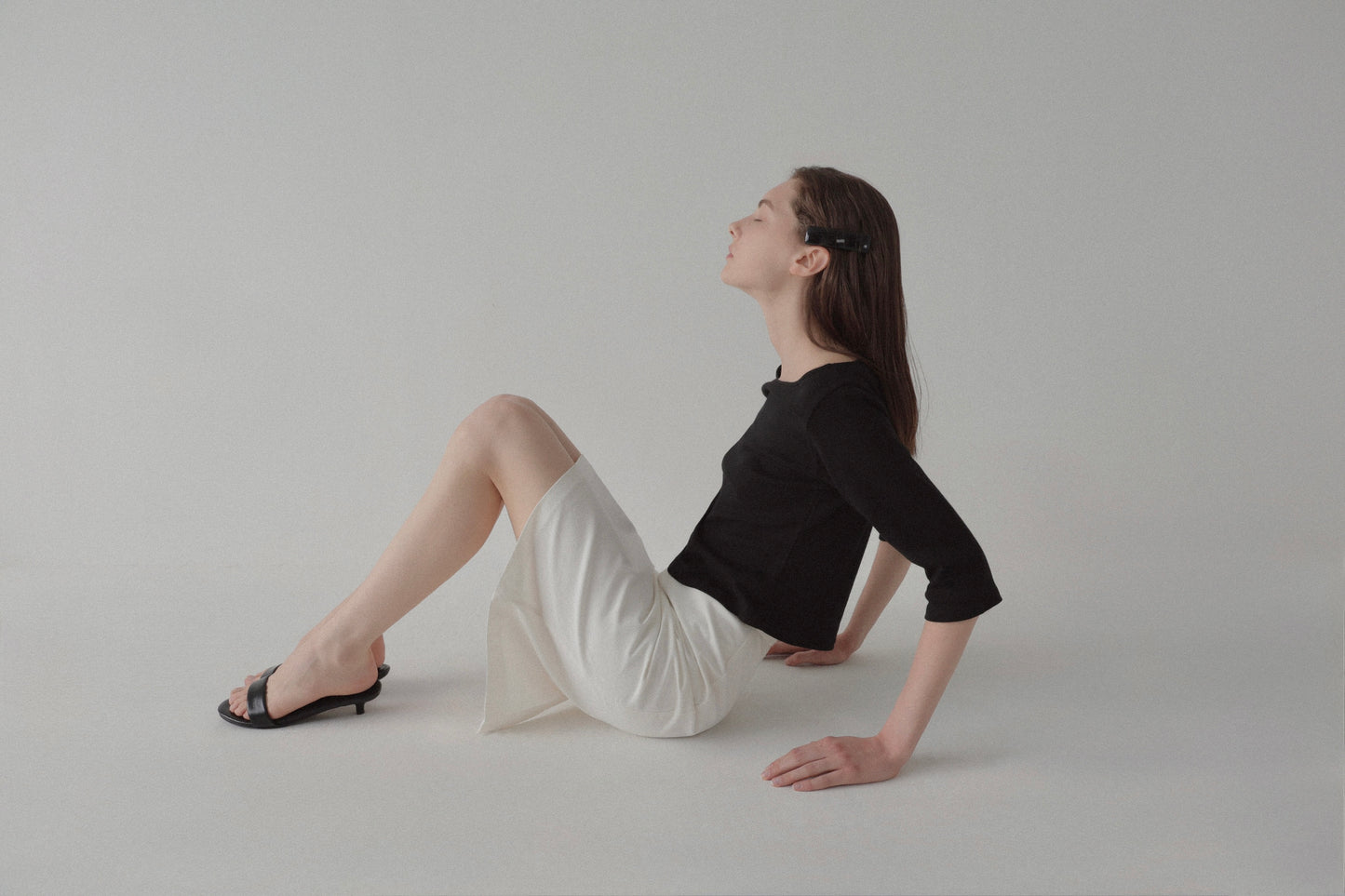minimal kitten heel