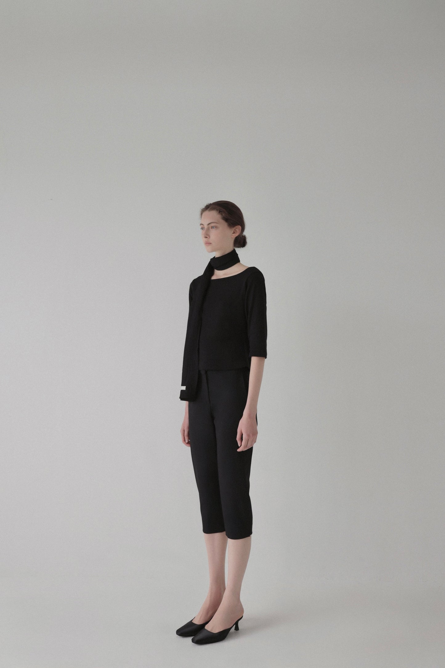 minimal boat neck tee