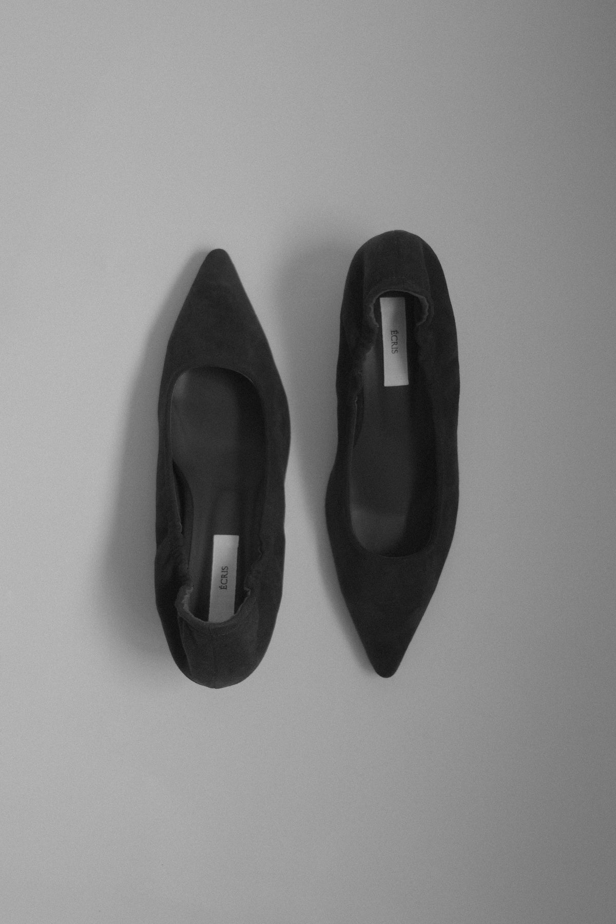 suède banding heel
