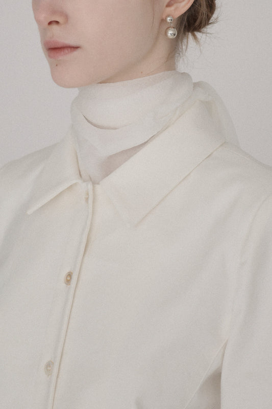 silky square scarf ( ivory )