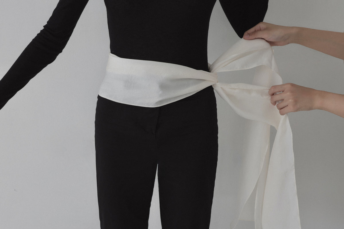 drapé satin scarf