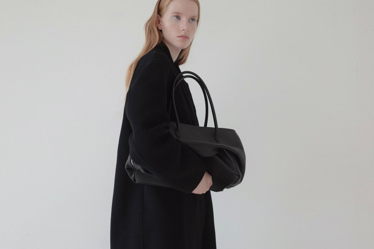 vaste leather bag