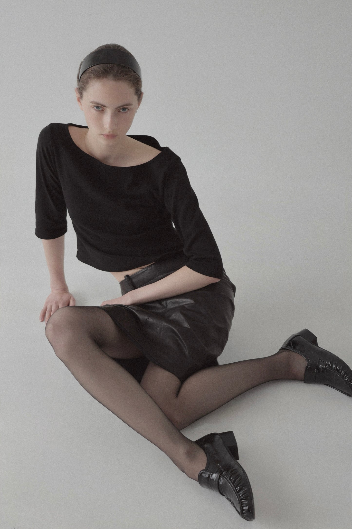 minimal boat neck tee