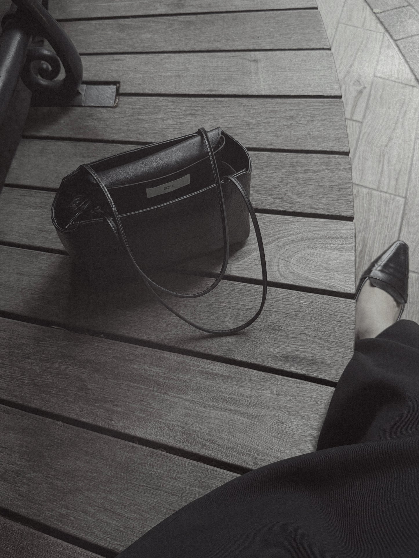 relief croco bag