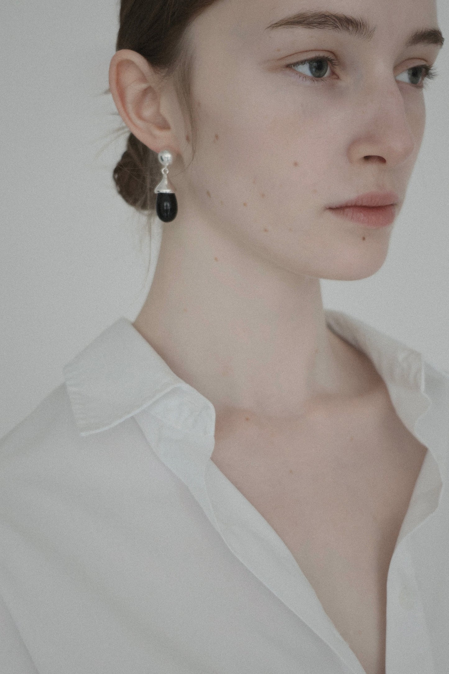 drop onyx earring