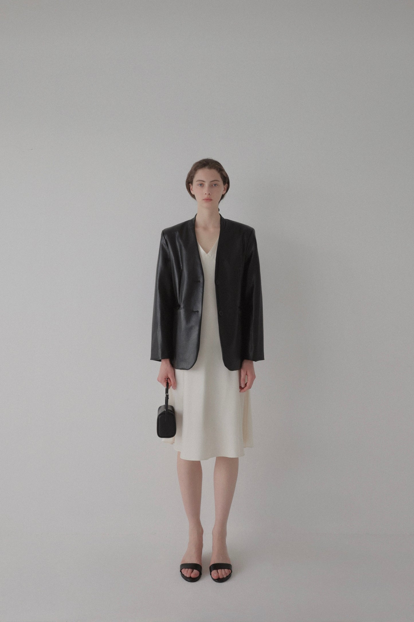 courbe leather bag