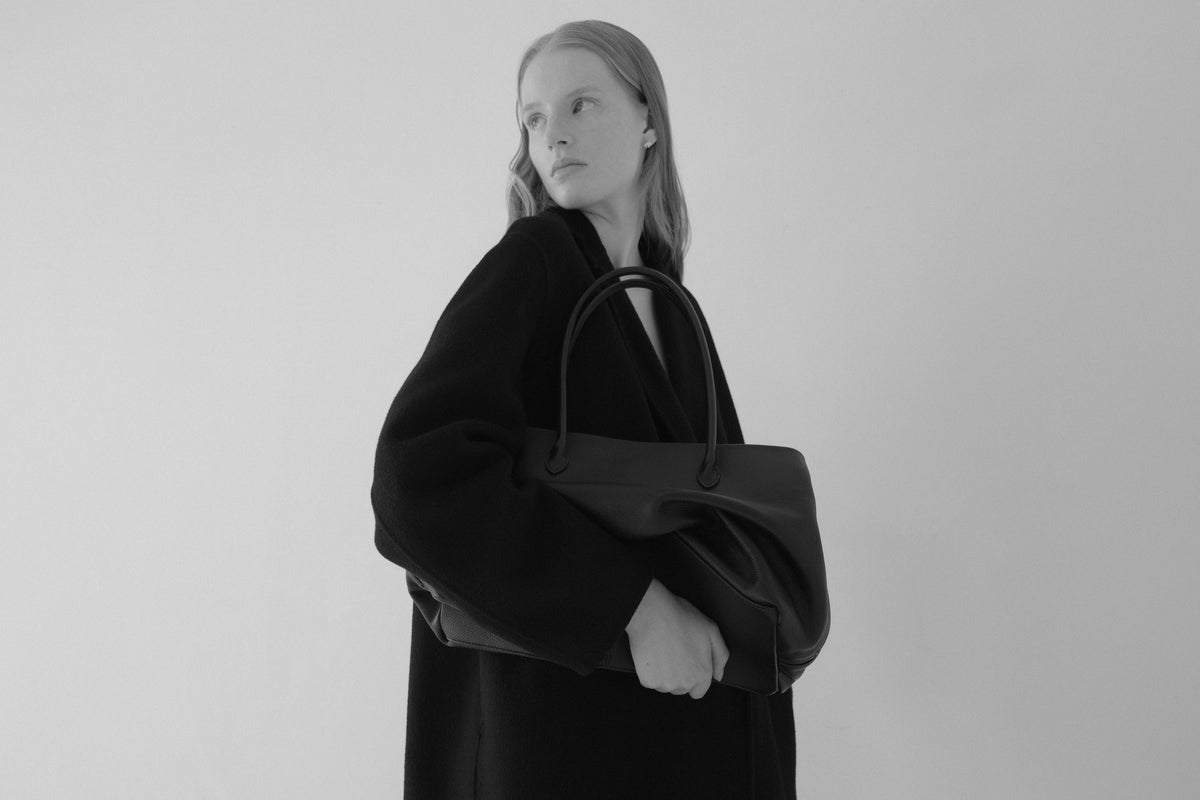 vaste leather bag
