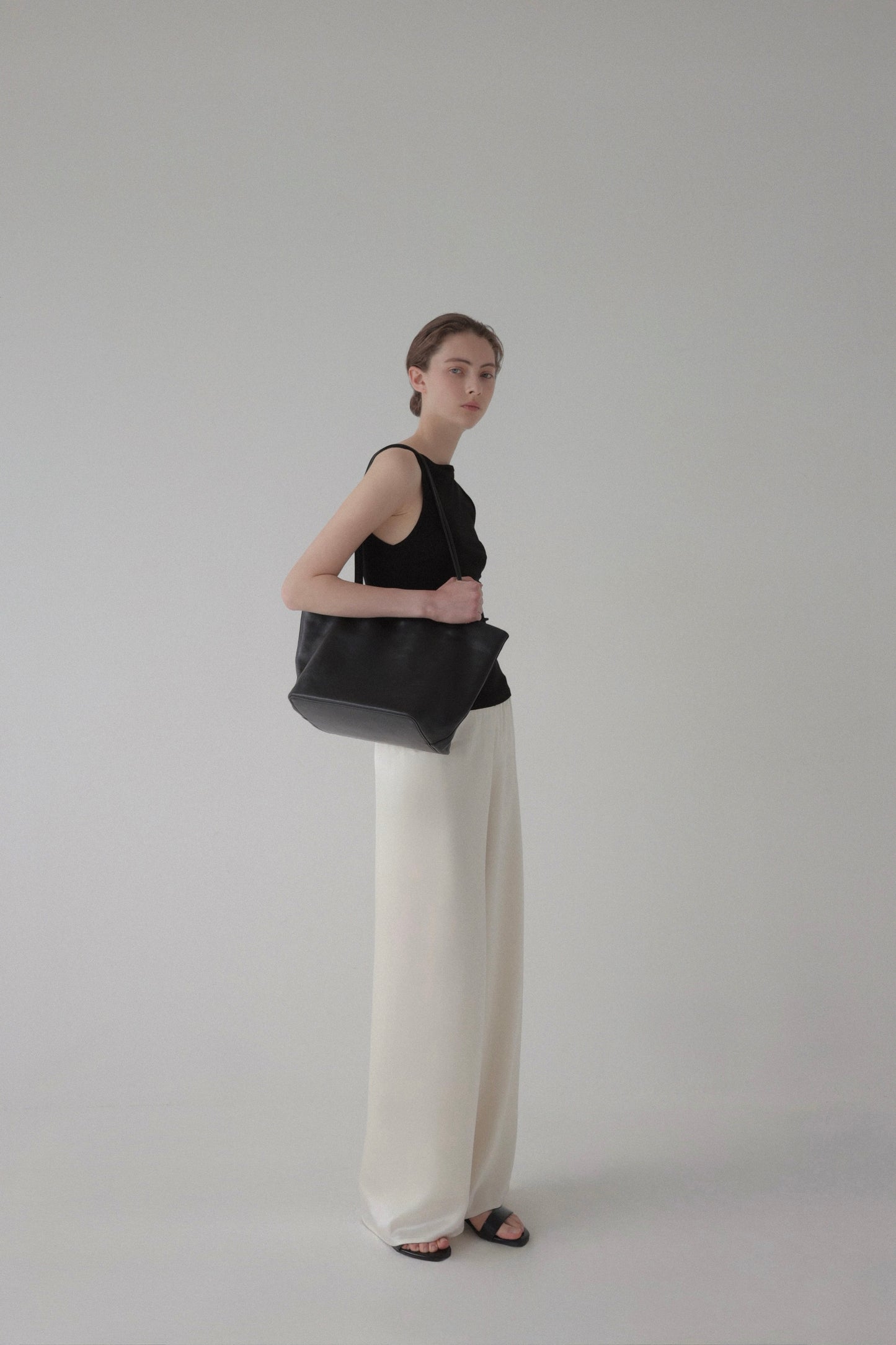 léger leather bag