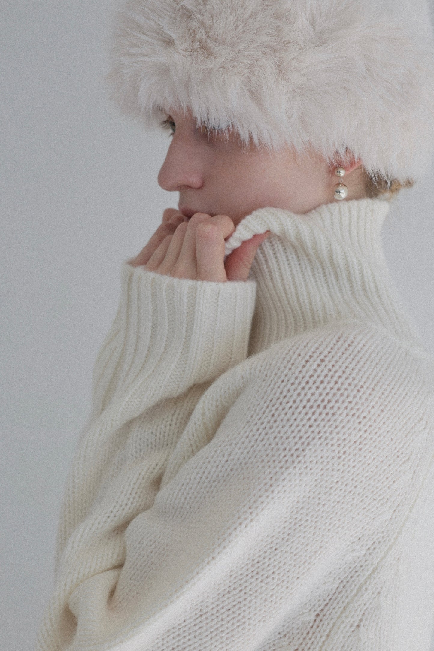 lambswool turtle knit