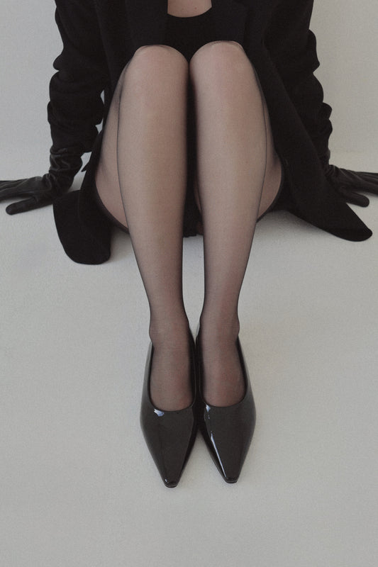 pointed toe flat ( enamel )