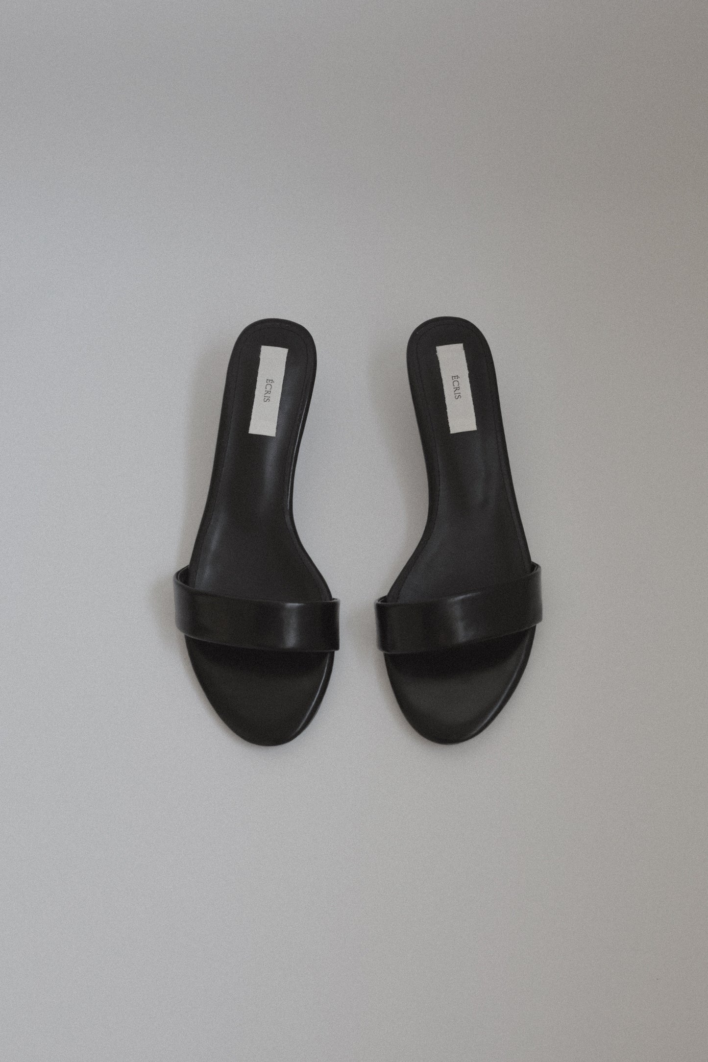 minimal kitten heel