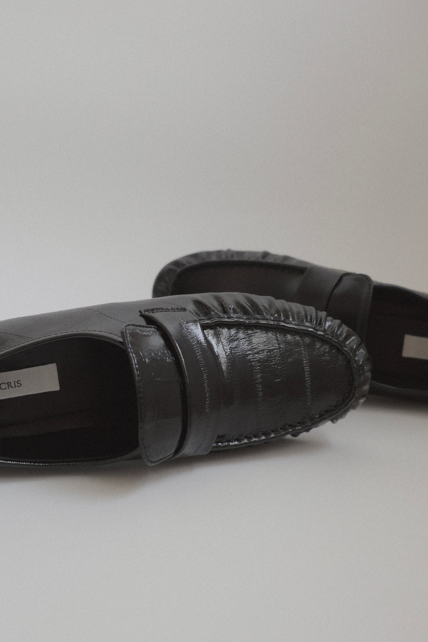 shirring classic loafer ( scratch )