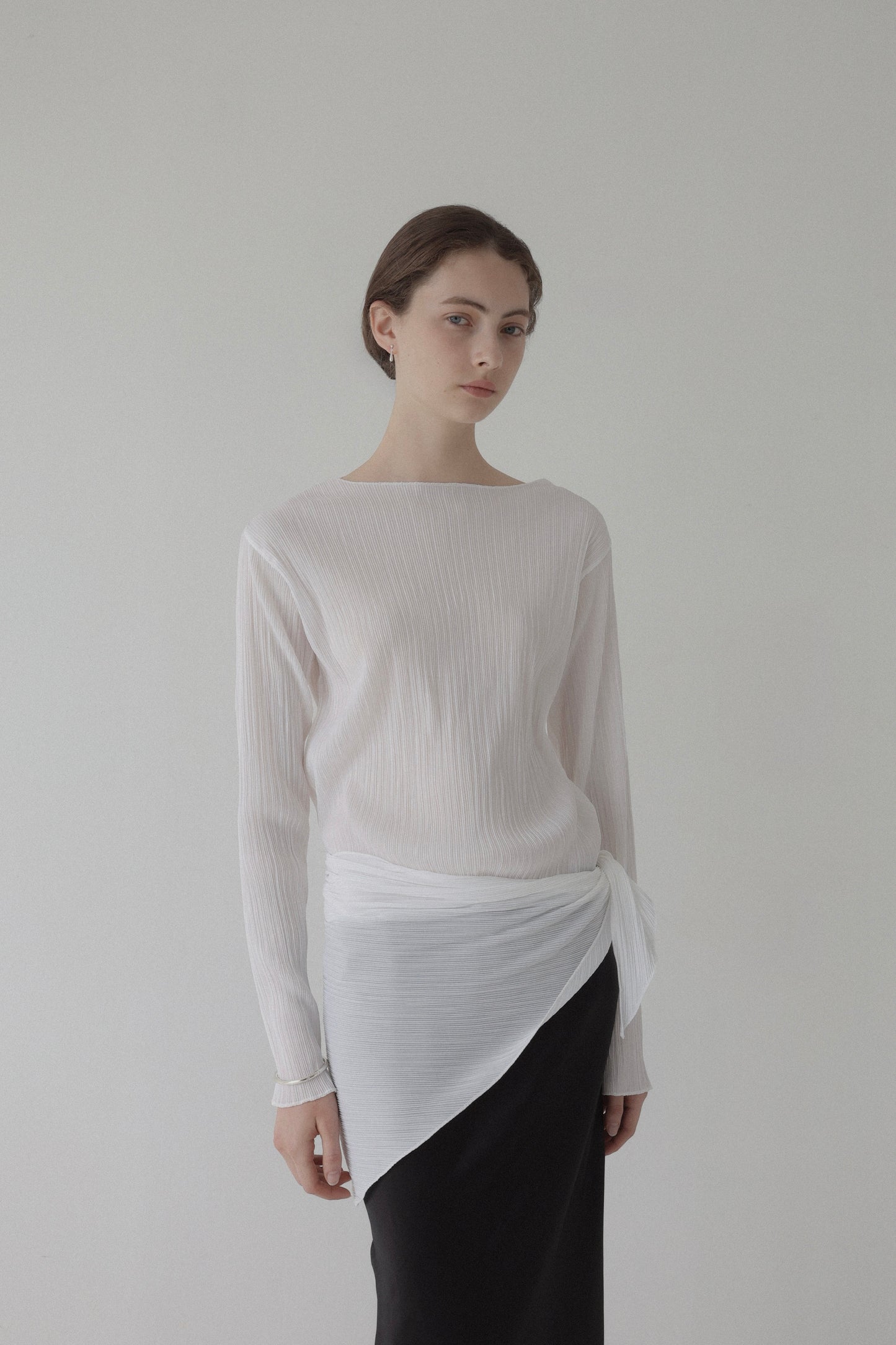 scarf pleats tops