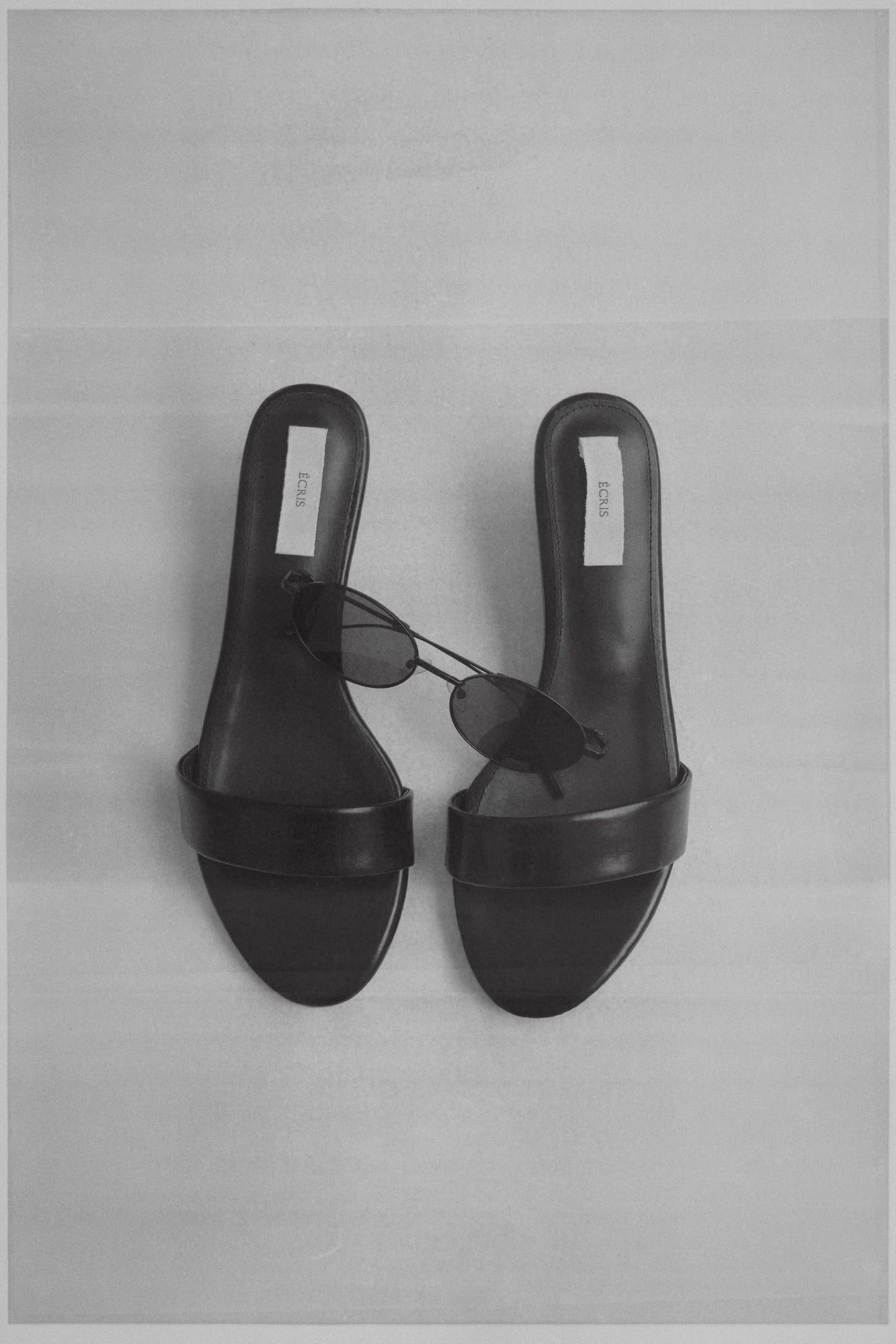 minimal kitten heel