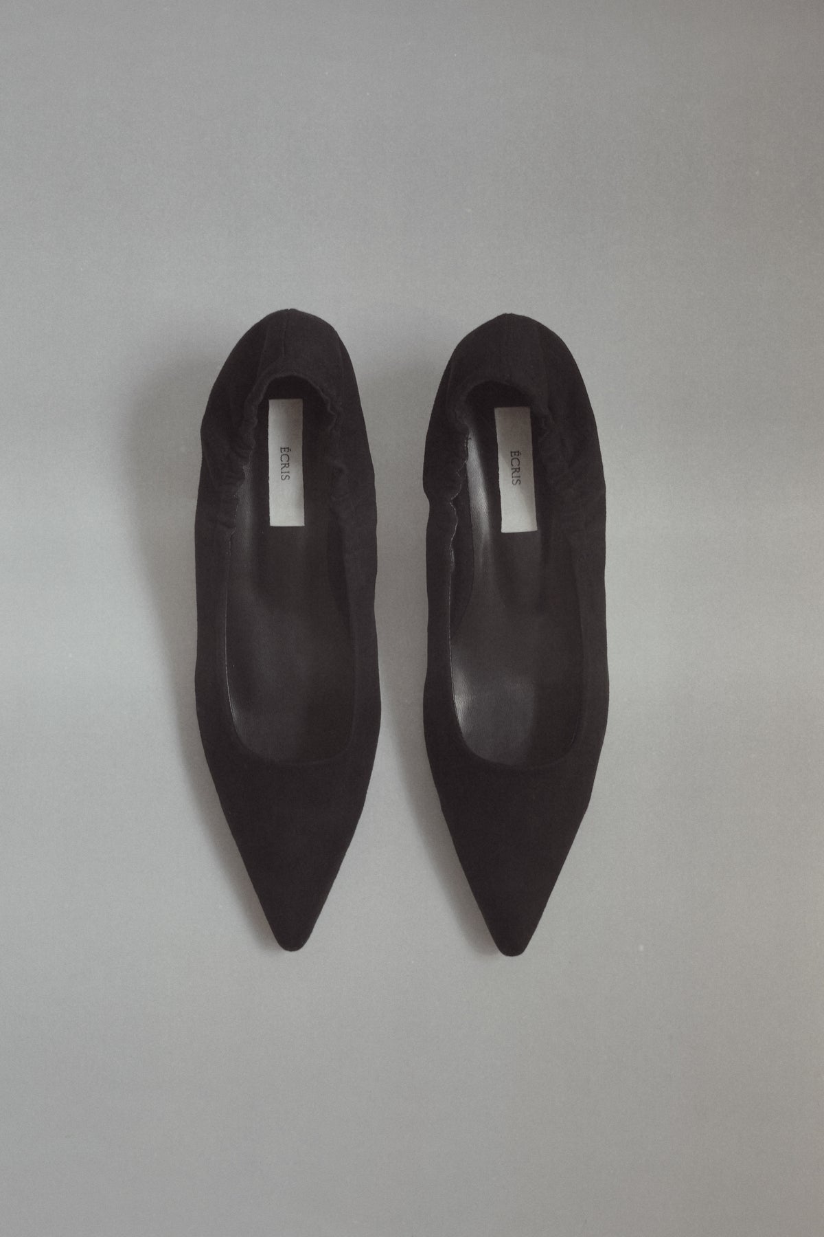 suède banding heel