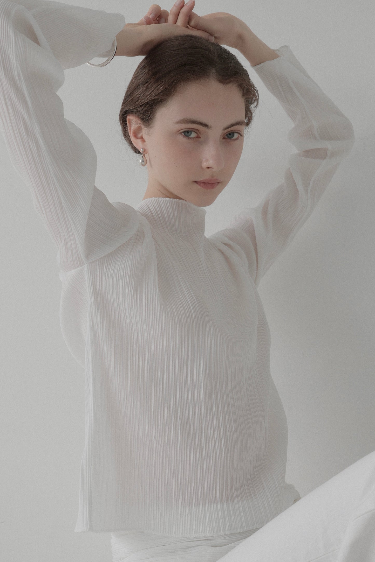 scarf pleats tops