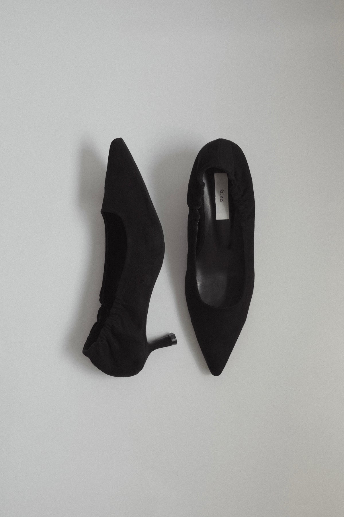 suède banding heel