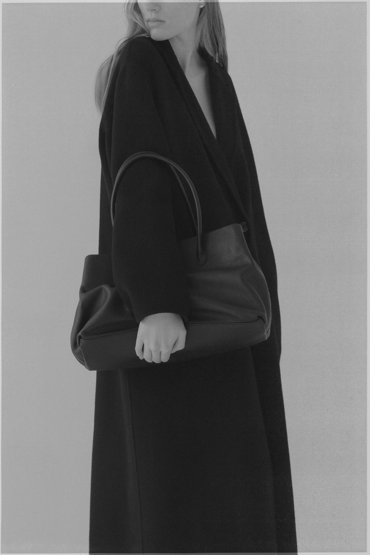 vaste leather bag