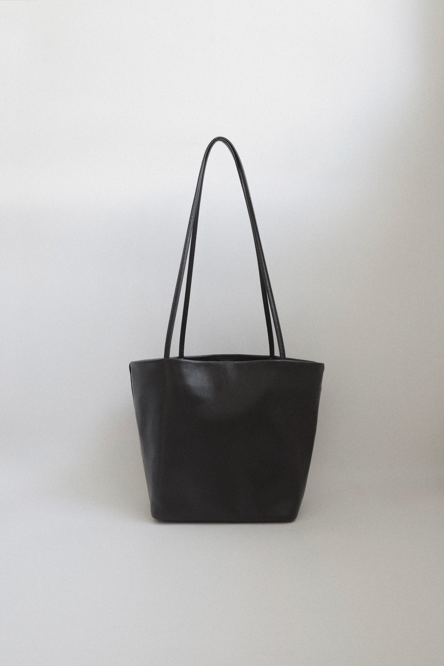 léger leather bag