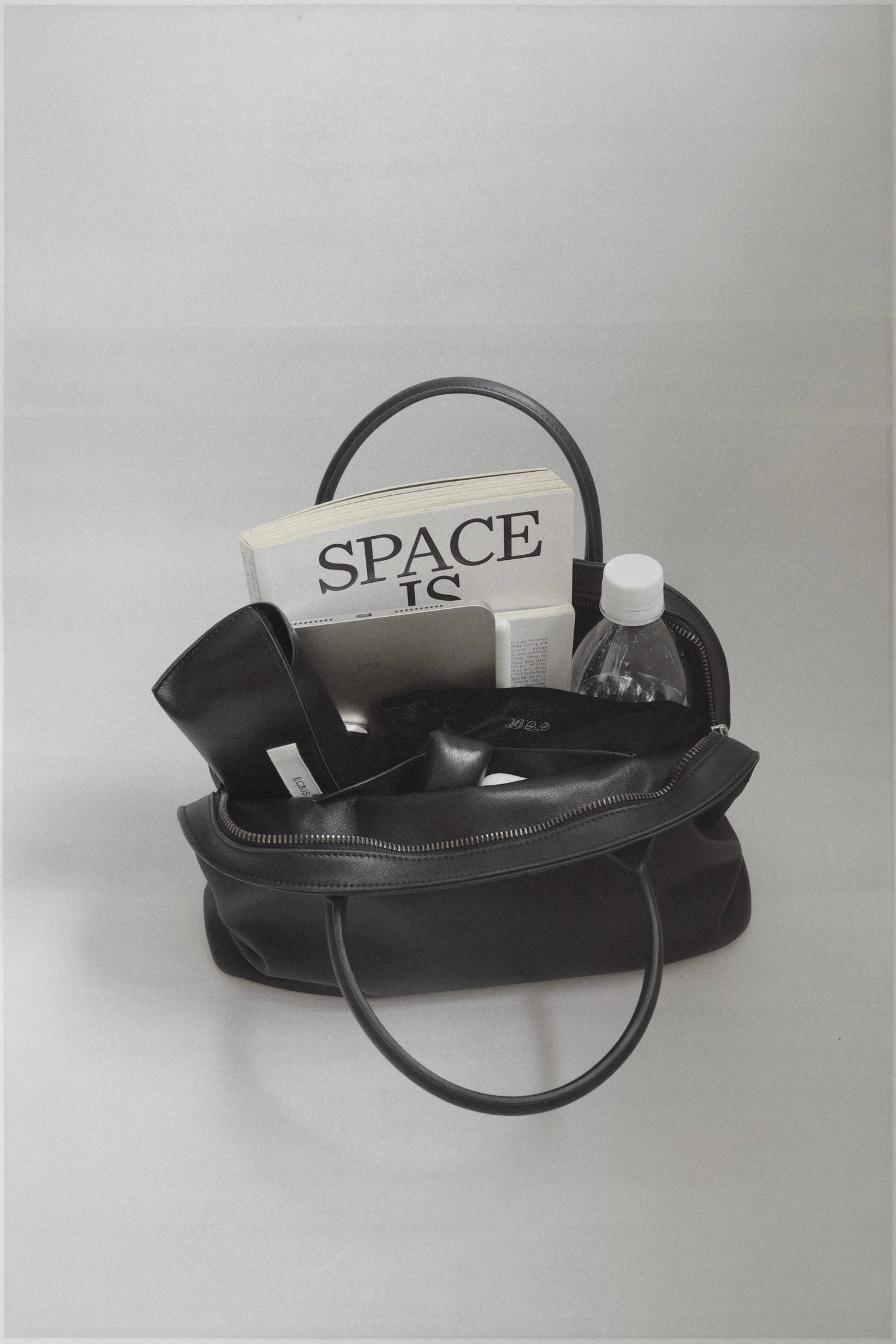 mou boston bag
