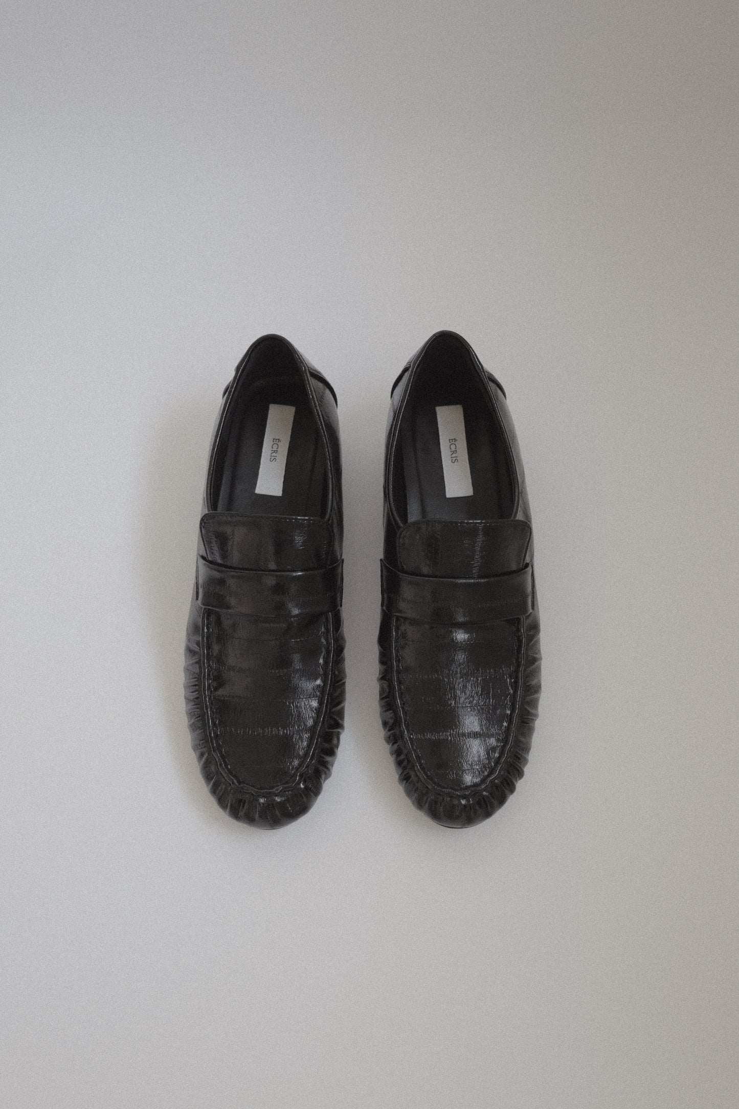 shirring classic loafer ( scratch )