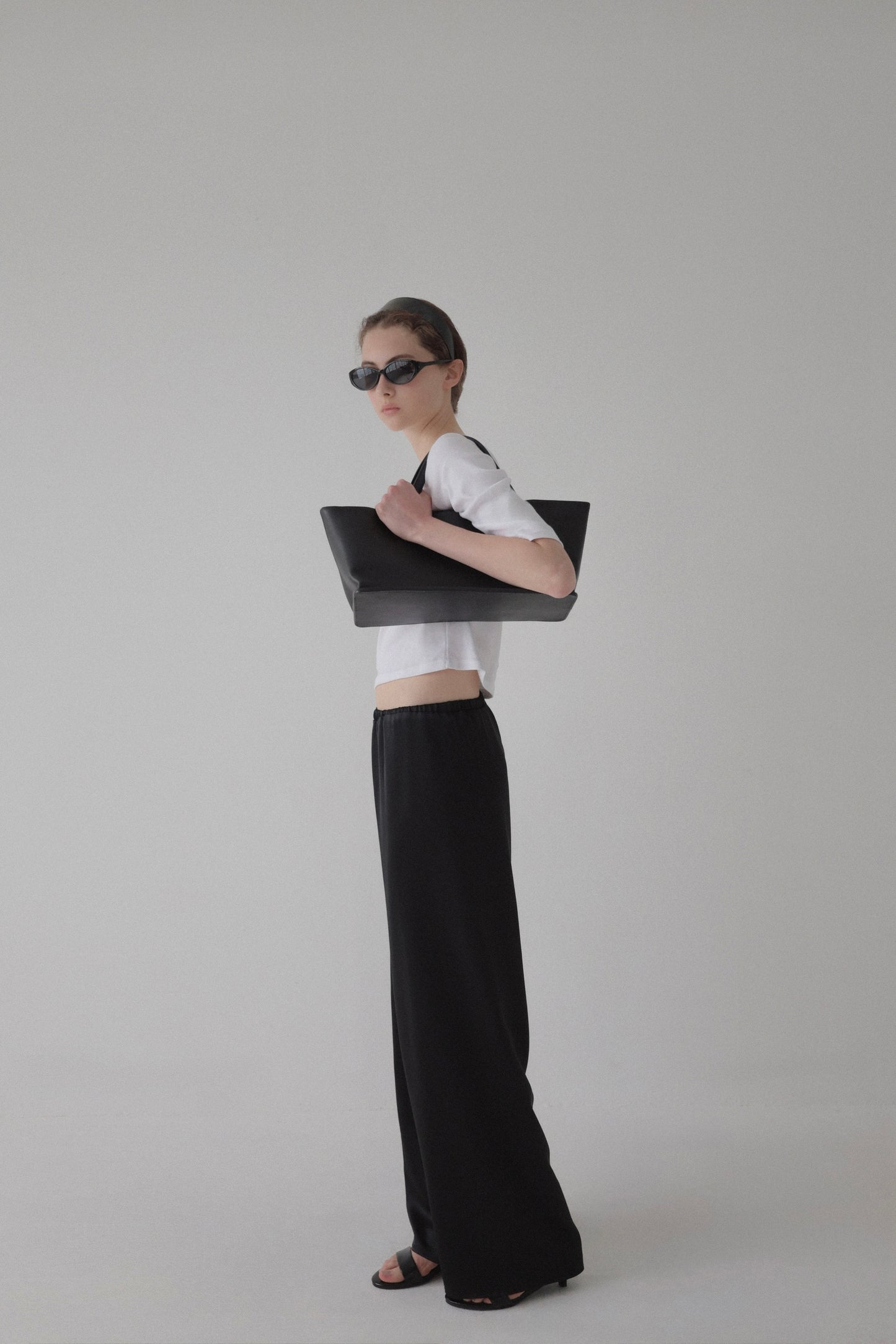 satin semi wide pants
