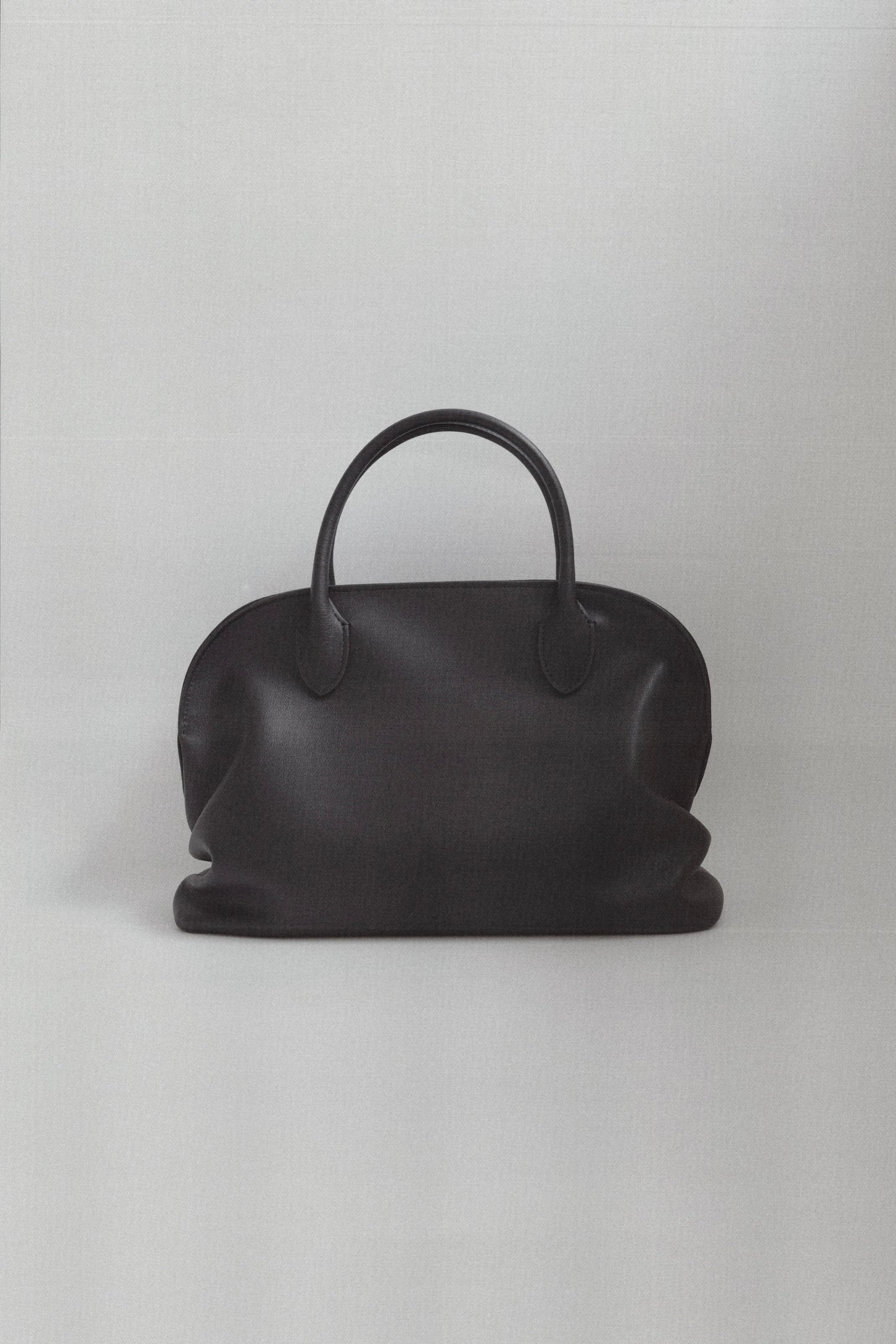 mou boston bag